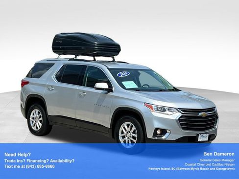 Used 2018 Chevrolet Traverse LT AWD/4WD image 3