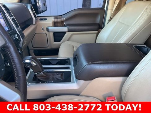Used 2019 Ford F150 Lariat w/ Equipment Group 501A Mid image 9