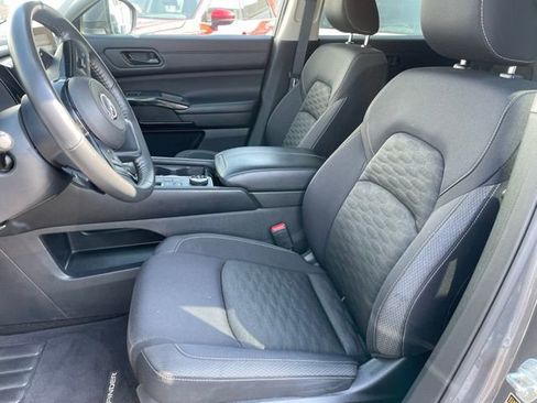 Certified 2023 Nissan Pathfinder SV w/ Black Appearance Package AWD/4WD image 29