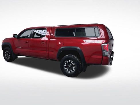 Used 2022 Toyota Tacoma TRD Off-Road image 23