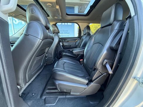 Used 2015 GMC Acadia Denali image 11