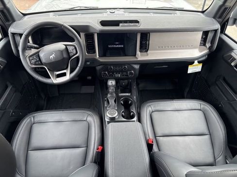 New 2026 Ford Bronco Outer Banks AWD/4WD image 19