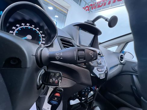 Used 2016 Ford Fiesta SE w/ Equipment Group 201A FWD image 19
