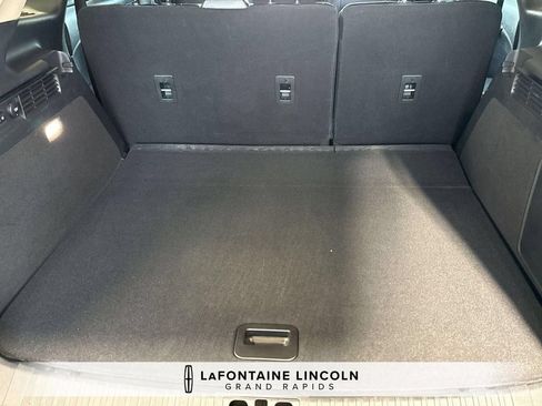 Certified 2022 Lincoln Nautilus Reserve AWD/4WD image 30