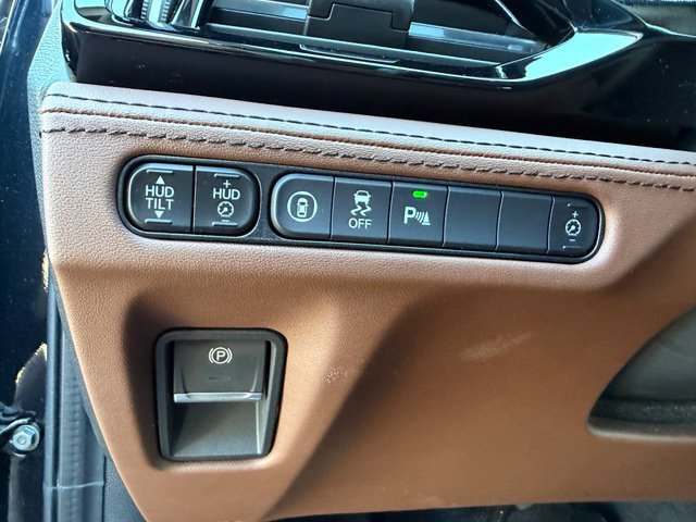 Used 2024 Acura MDX w/ Advance Package AWD/4WD image 34