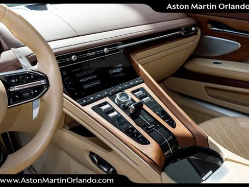 Used 2024 Aston Martin DB12 Coupe RWD image 10