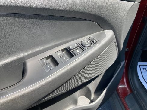 Used 2019 Hyundai Tucson SE AWD/4WD image 14