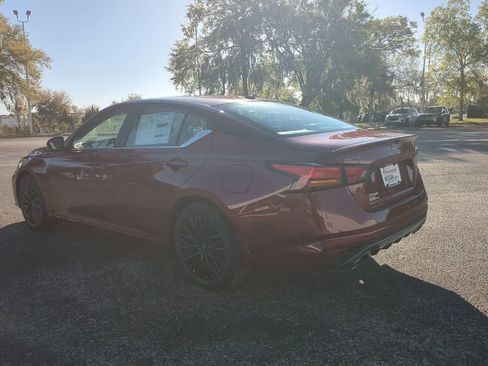 New 2026 Nissan Altima 2.5 SV w/ SV Special Edition Package FWD image 6