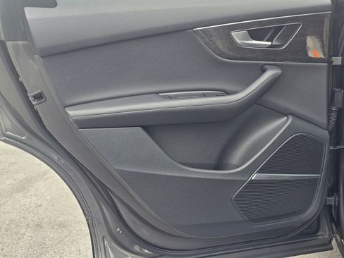 Used 2024 Audi Q7 2.0T Premium Plus image 45