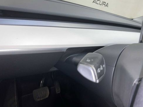 Used 2023 Tesla Model Y Long Range AWD/4WD image 22