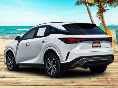 Used 2025 Lexus RX 350 Premium w/ Accessory Package FWD image 4