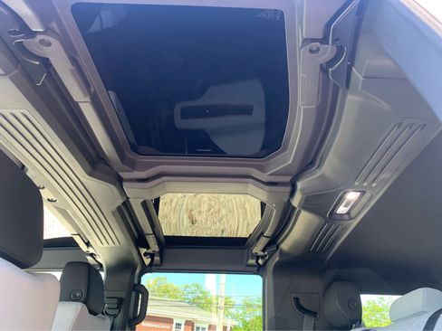 Used 2024 GMC Hummer EV 2X w/ Extreme Off-Road Package AWD/4WD image 26