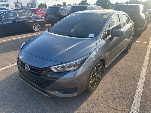 Used 2023 Nissan Versa SR w/ Trunk Package FWD image 23