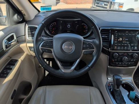 Used 2021 Jeep Grand Cherokee Limited w/ Premium Lighting Group image 16