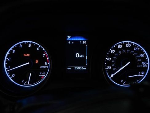 Used 2023 Toyota Camry SE image 17