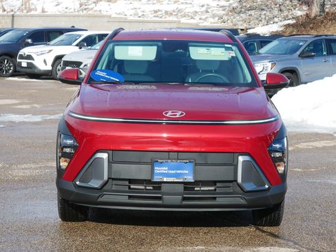 Certified 2025 Hyundai Kona SEL image 3