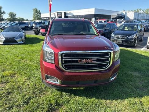 Used 2019 GMC Yukon SLT AWD/4WD image 10