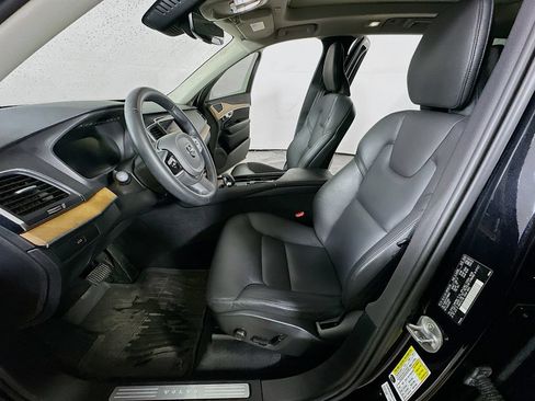 Used 2023 Volvo XC90 B6 Core w/ Climate Package AWD/4WD image 15