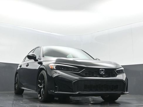 Certified 2025 Honda Civic Sport image 5