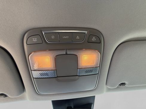 Used 2020 Kia Telluride LX AWD/4WD image 18