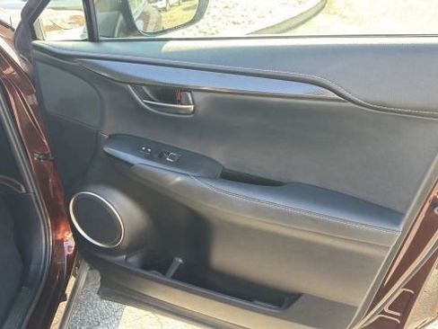 Used 2018 Lexus NX 300 AWD image 21