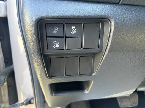 Used 2017 Honda CR-V EX image 23