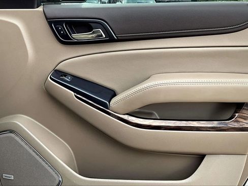 Used 2020 GMC Yukon SLT w/ Open Road Package image 22