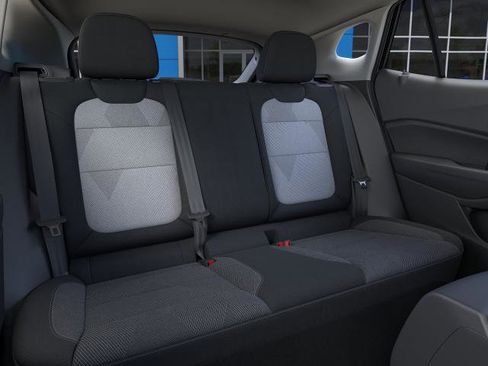 New 2026 Chevrolet Trax LS w/ LS Convenience Package FWD image 17