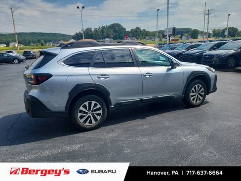 Used 2025 Subaru Outback Premium w/ Popular Package #1A AWD/4WD image 5