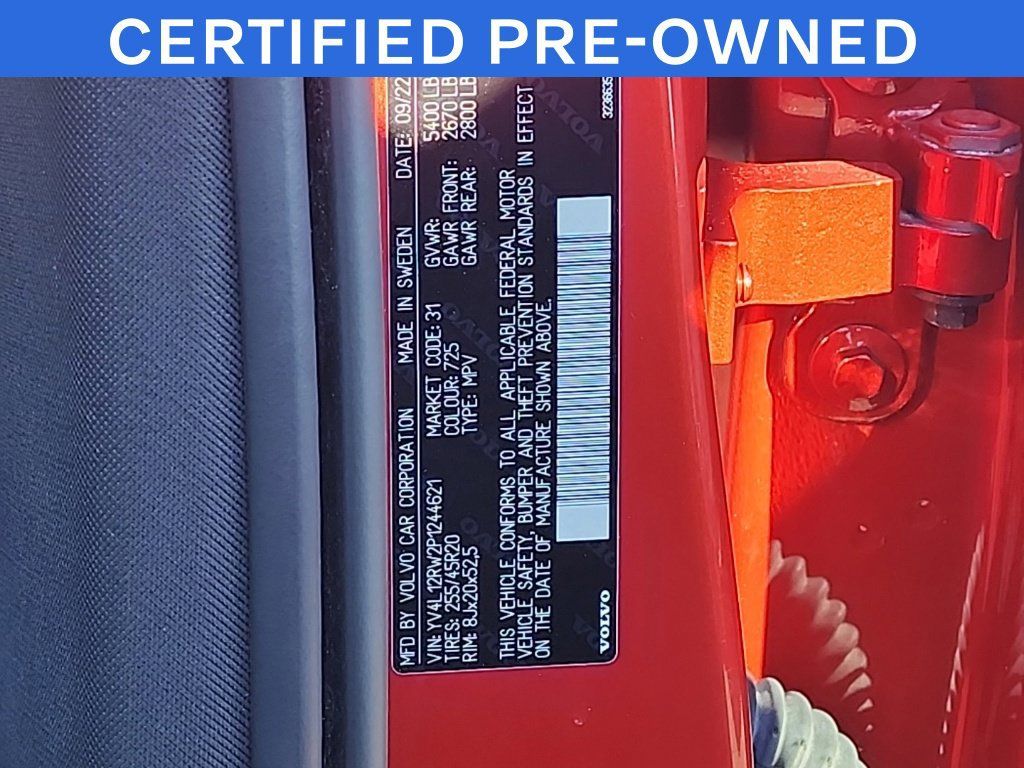 Certified 2023 Volvo XC60 B5 Plus w/ Protection Package Premier AWD/4WD image 30