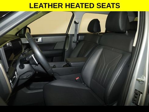 Used 2025 Hyundai Santa Fe SEL AWD/4WD image 3