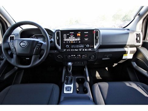 New 2026 Nissan Frontier SV w/ SV Convenience Package image 9
