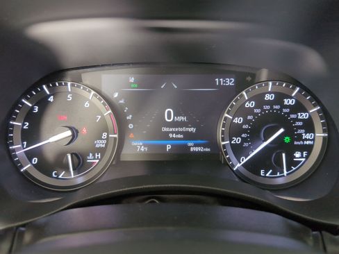 Used 2021 Toyota Highlander Platinum image 17