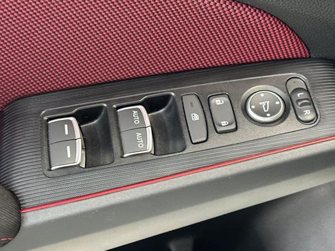 Used 2025 Honda Civic Si image 13