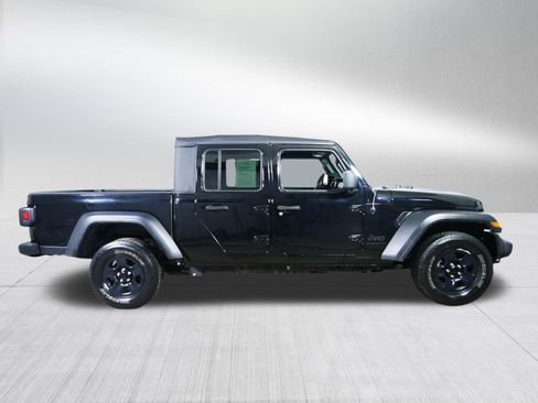 Used 2021 Jeep Gladiator Sport image 8