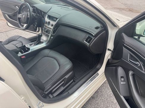 Used 2011 Cadillac CTS Sedan RWD image 16