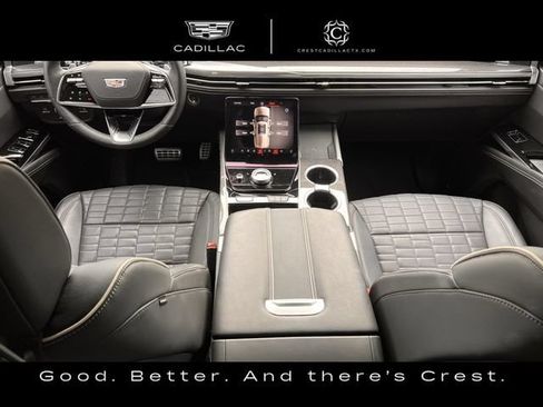 Used 2025 Cadillac Escalade V AWD/4WD image 12