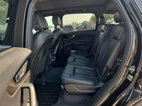 Used 2018 Audi Q7 3.0T Prestige image 9