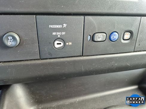 Used 2024 Chevrolet Express 2500 w/ Driver Convenience Package image 22