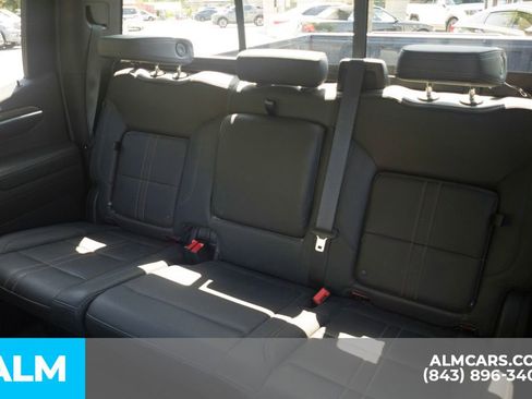 Used 2024 Chevrolet Silverado 1500 High Country w/ LPO, Dark Essentials Package image 15