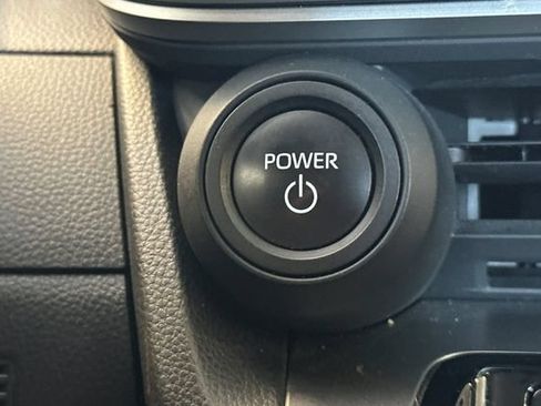 Used 2023 Toyota Prius LE FWD image 25
