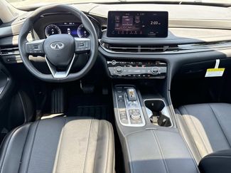 Certified 2025 INFINITI QX60 Luxe w/ Vision Package AWD/4WD video 2