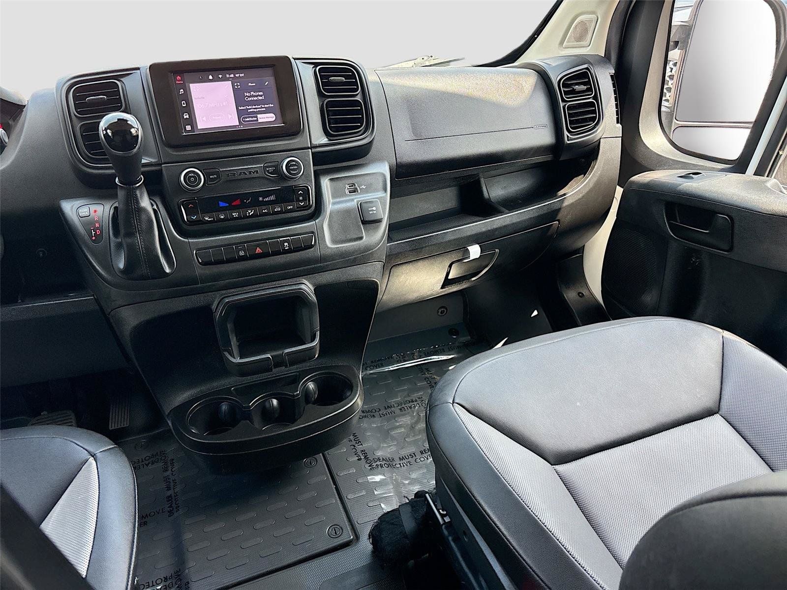 Used 2025 RAM ProMaster 2500 w/ Convenience Group FWD image 21