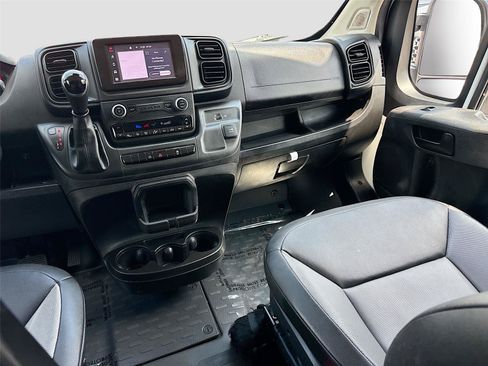 Used 2025 RAM ProMaster 2500 w/ Convenience Group FWD image 21