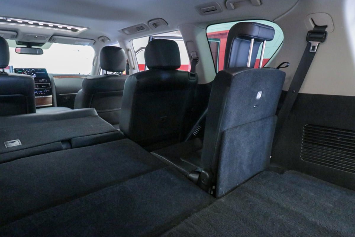 Used 2023 Nissan Armada SL w/ Cargo Package RWD image 29