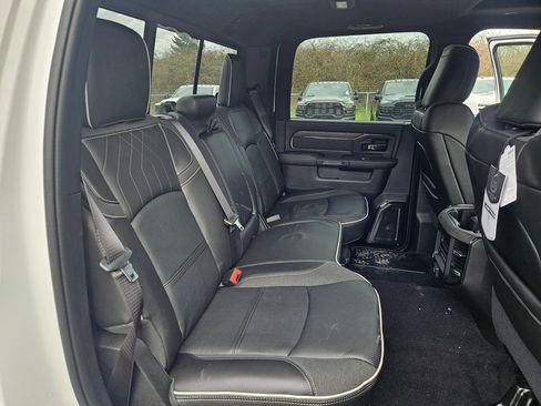 New 2026 RAM 3500 Limited AWD/4WD image 14