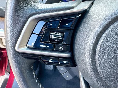 Used 2018 Subaru Outback 2.5i Limited AWD/4WD image 8