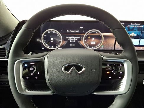 New 2026 INFINITI QX80 Luxe image 21