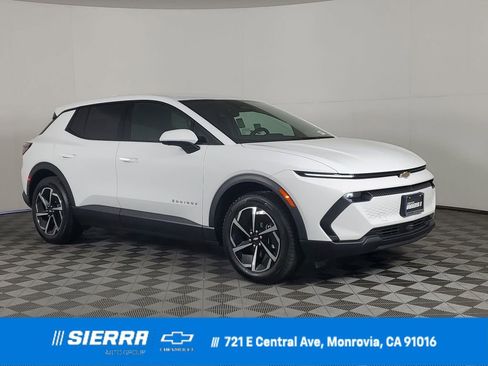 New 2026 Chevrolet Equinox EV LT image 1