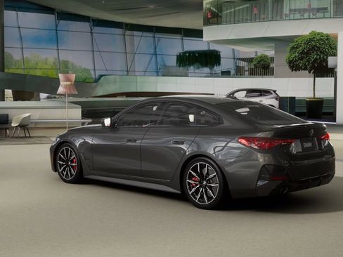 New 2026 BMW 430i image 2